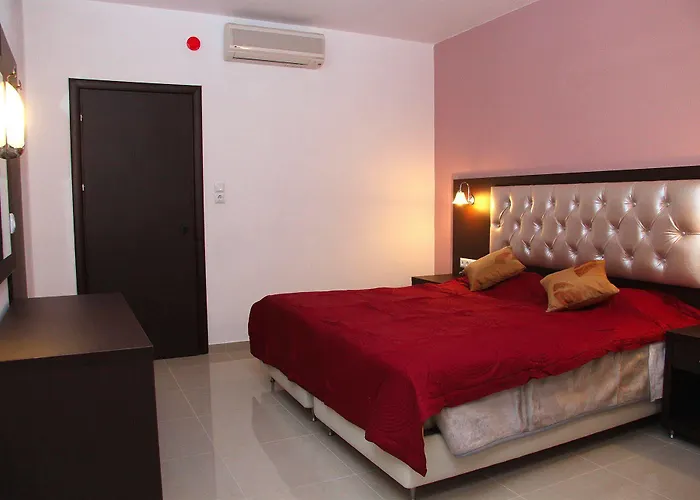 Apart Otel Agela & 3*